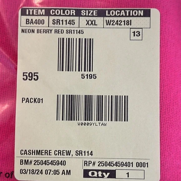 I.Crew Classic Fit Cashmere Crewneck Sweater - Picture 9 of 9